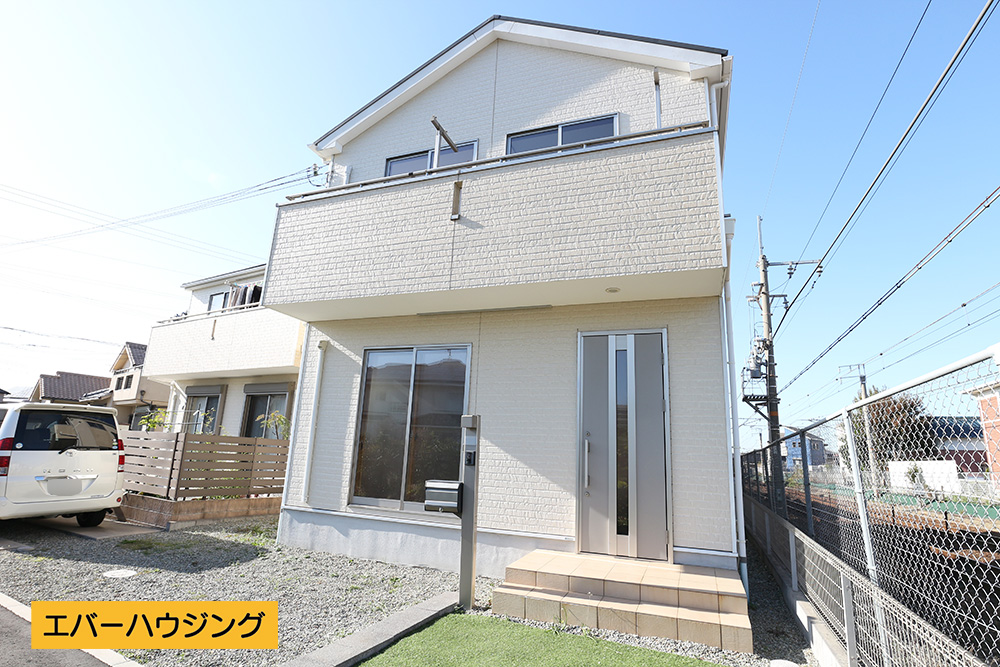 JR「西明石駅」が徒歩18分！平成23年築の築浅物件です(外観)