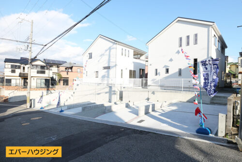 JR「明石駅」までバスで8分！山陽電鉄「人丸前」まで徒歩17分の２WAYアクセス♪地震の揺れを軽減する家「クワイエ」 現地（2020年1月）撮影