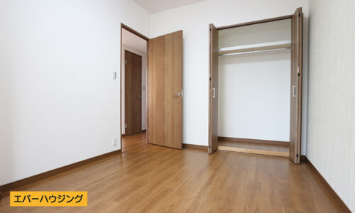 洋室６．２帖のお部屋です。クローゼット収納は各洋室にあります。