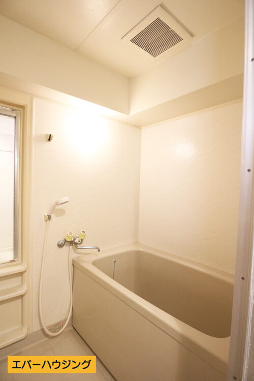 疲れを癒すバスルーム