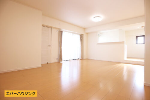 山陽電鉄「大蔵谷駅」徒歩15分、JR「朝霧駅」も徒歩20分の便利な立地！フルリフォーム物件です。