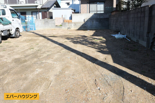 建築条件なしの土地です♪ 陽当たりの良い宅地で明石海峡大橋が見えます。山陽電鉄「大蔵谷駅」徒歩６分の立地！