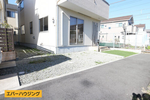 駐車スペースは3台分！