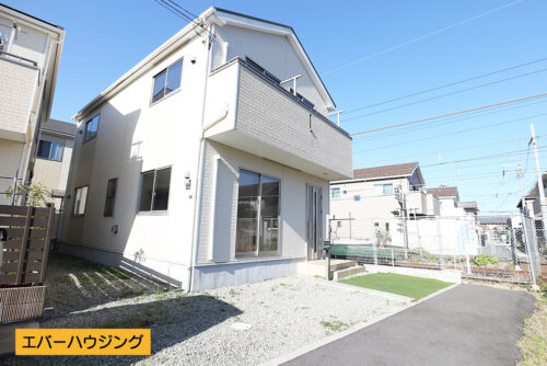 駐車スペース＆お庭スペースです。